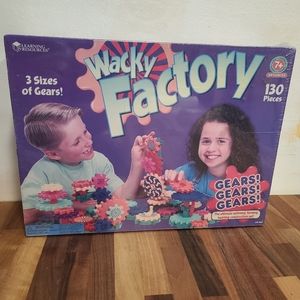 Learning Resources Gears! Gears! Gears! Wacky Factory 130 Piece Building Set